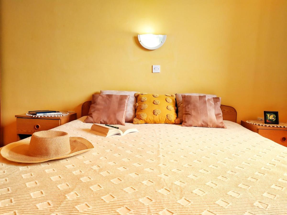 Cozy Apartments Danica Novalja With Terrace - First Floor Exterior photo